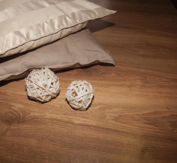 Ламинат Ritter Георгий Победоносец Дуб королевский (1295х192х8,4) ( в уп.-8 шт=1,989 м2)